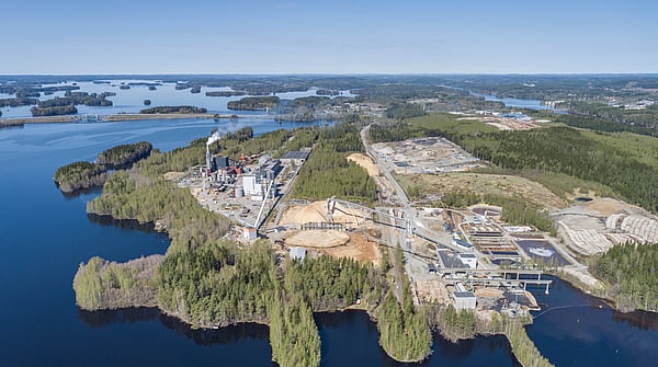 aerial view of Mondi Kuopio production site surrounding by lakes and forests
